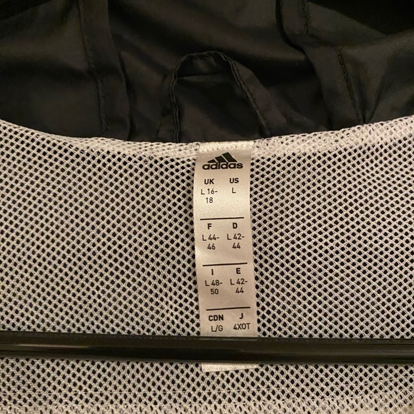 Adidas women’s windbreaker zip up - Picture 3 of 5